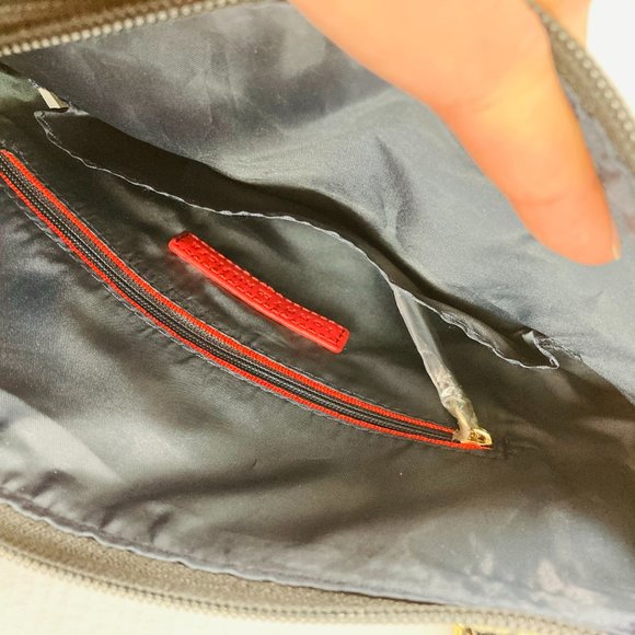 Tommy Hilfiger Monogram Jacquard Crossbody Bag - Picture 4 of 5